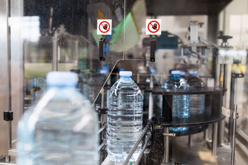 武汉纯水设备：为你提供纯净饮用水的最佳选择